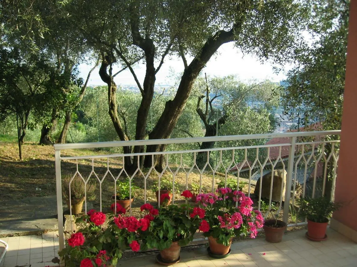 Holiday home Casa Chicca Villa Leivi