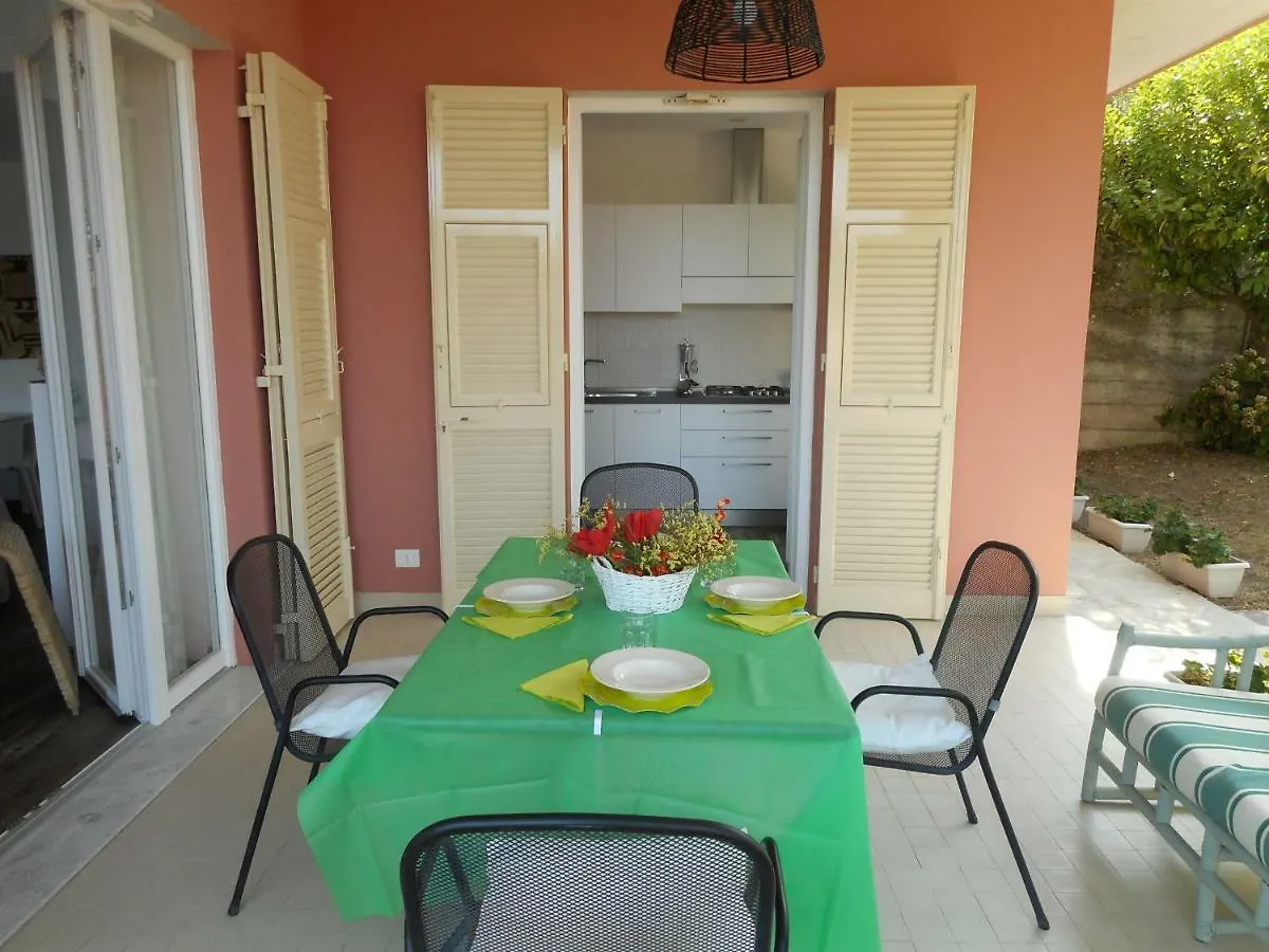 Casa Chicca Villa Leivi